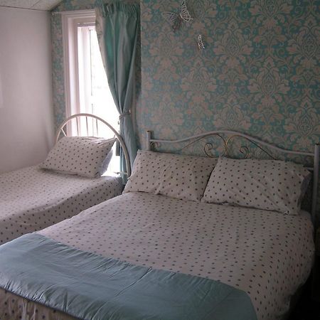 The Fairview Hotel, South Shore Blackpool Room photo